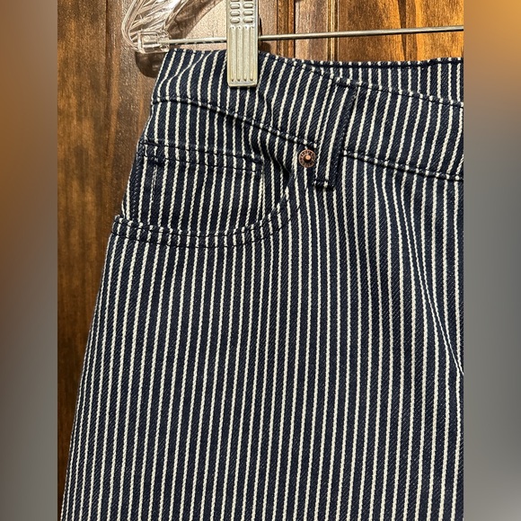 La Ligne Isadora High Rise Wide-Leg Jean - Picture 5 of 14